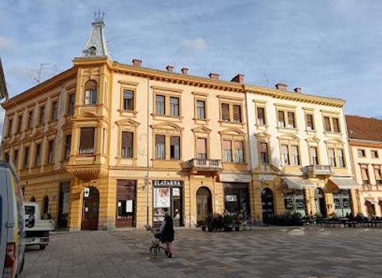 slovenia/drava/shop/trg-kralja-tomislava