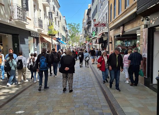 gibraltar/casemates-square/shop/sunglass-boutique