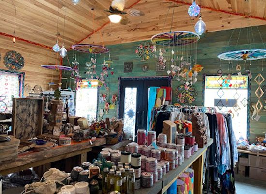 maine/aroostook-county/shop/the-stone-flower-boutique