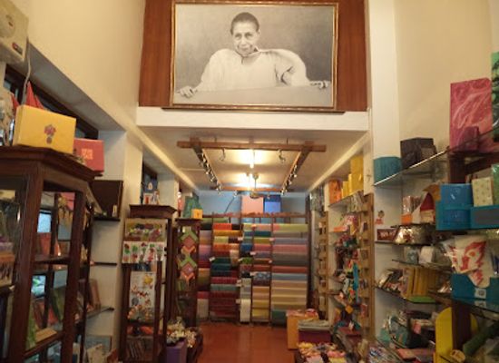 india/pondicherry/shop/auro-boutique