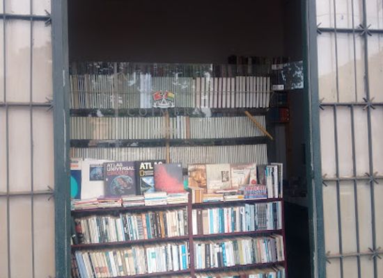 guinea-bissau/bafata-region/shop/livraria-coimbra