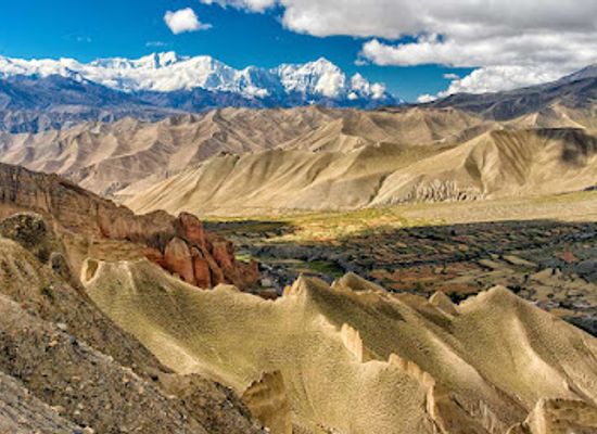 nepal/mustang/shop/upper-mustang-trek