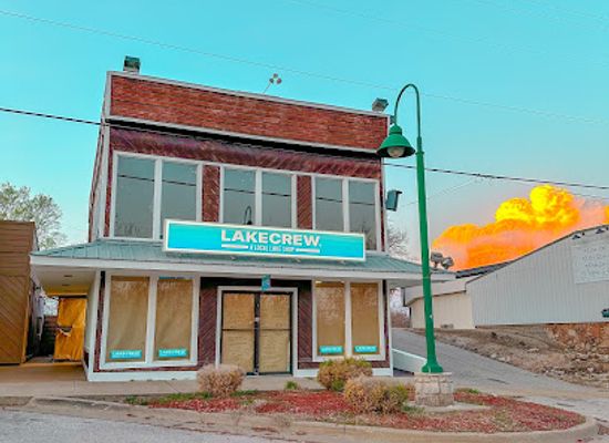 missouri/lake-of-the-ozarks/shop/lakecrew