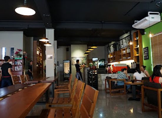 myanmar-burma/mandalay-region/shop/nova-coffee