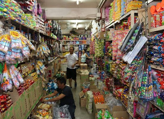 philippines/angeles-city/shop/three-e-s-toys-and-candy-store
