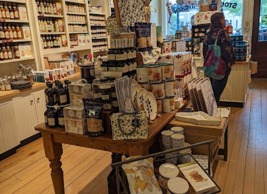 maine/camden/shop/stonewall-kitchen-camden-company-store