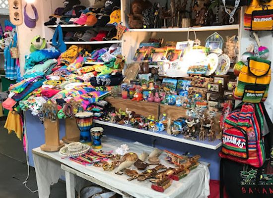 the-bahamas/nassau-and-paradise-island/shop/bahamas-craft-center