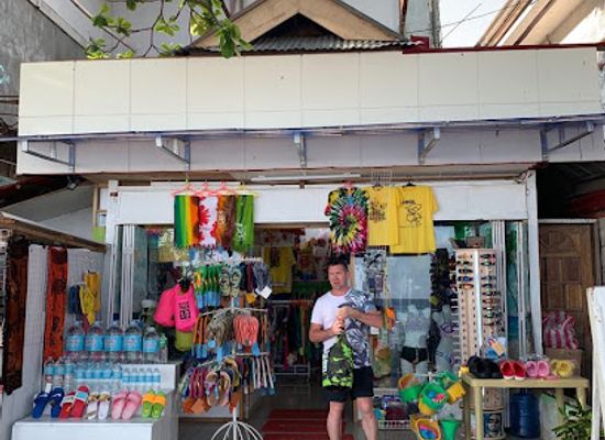 philippines/panglao-island/shop/bongo-souvenir-and-boutique-shop-alona-beach-panglao