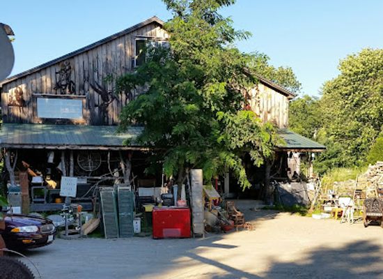maine/western-maine-mountains/shop/elmer-s-barn