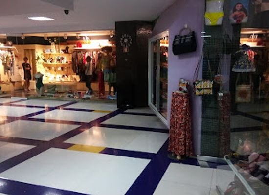 cabo-verde/praia-de-carlota/shop/praia-shopping
