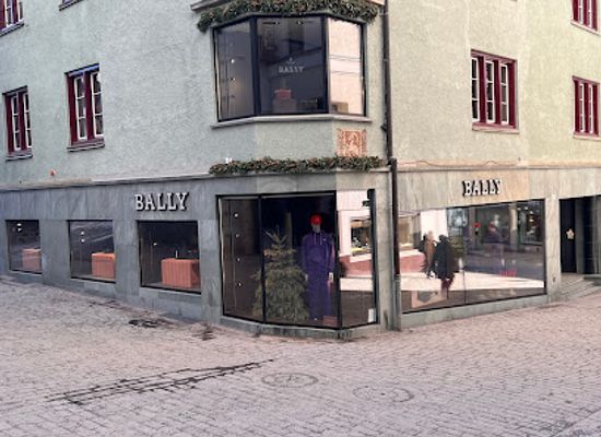 switzerland/st-moritz/shop/bally-store