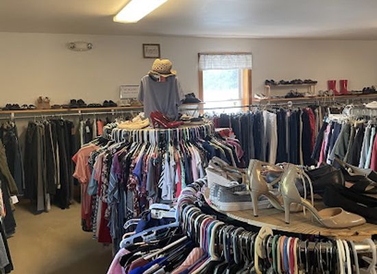 maine/waterville/shop/bearly-used-boutique