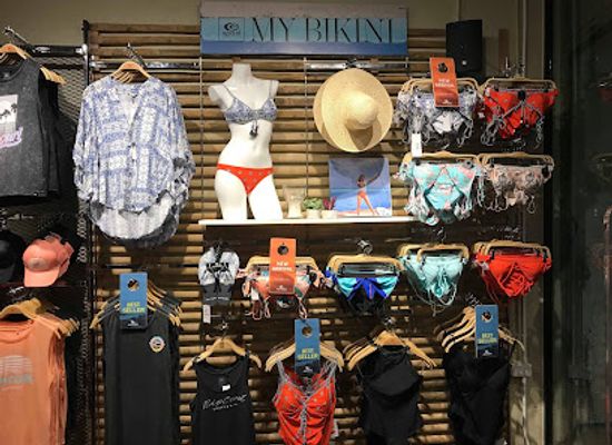 thailand/koh-tao/shop/minalice-and-co-co-ltd