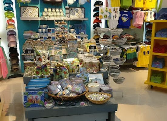 barbados/silver-sands/shop/bridgetown-duty-free-sunset-crest-shopping-mall