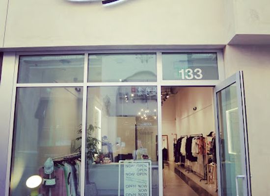california/monterey-park/shop/ravel