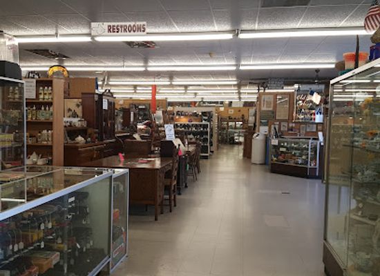 maryland/frederick/shop/old-glory-antique-market-place