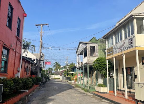 barbados/mullins-beach/shop/limegrove-lifestyle-centre