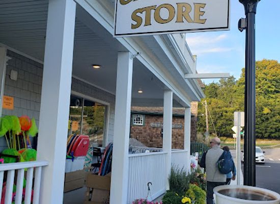 rhode-island/watch-hill/shop/watch-hill-general-store