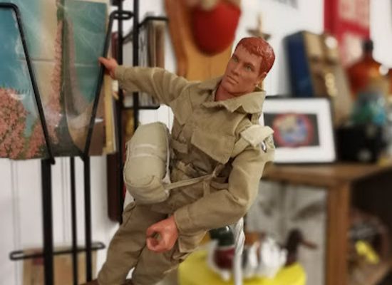 massachusetts/pioneer-valley/shop/a-valley-antiques