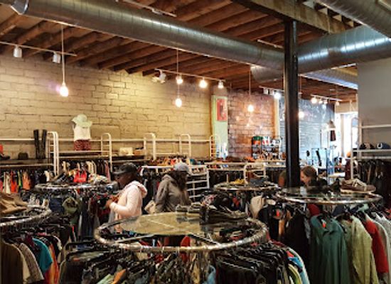 ohio/western-reserve/shop/avalon-exchange