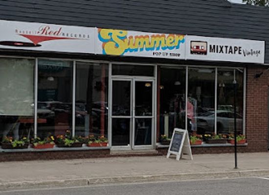 canada/haliburton-highlands/shop/russell-red-records