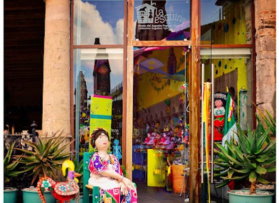mexico/san-miguel-de-allende/shop/tienda-del-museo-la-esquina-museo-del-jueguete-popular-mexicano