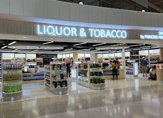 sint-maarten/maho-beach/shop/penha-duty-free-st-maarten-at-airport-departures