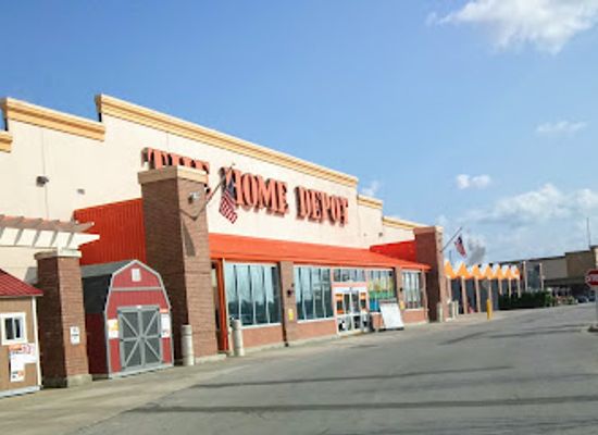 missouri/northeast-missouri/shop/the-shoppes-at-north-village