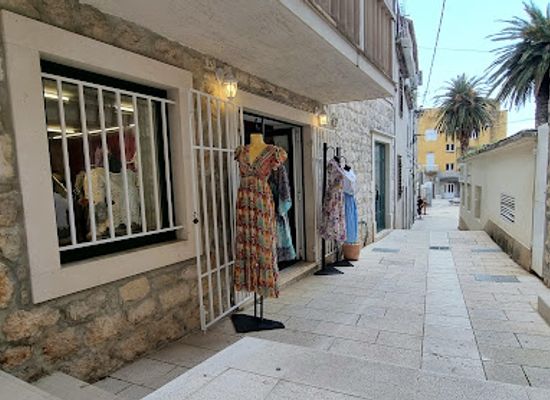croatia/makarska-riviera/shop/boutique-marijana