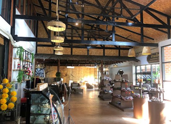 thailand/nan/shop/chomphu-phukha-silverware-center