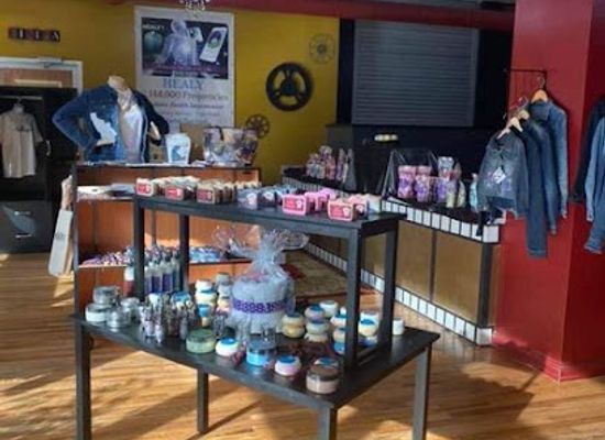 wisconsin/kenosha/shop/bellissima-s-boutique