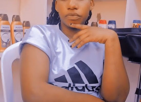 uganda/central-region/shop/esom-music-shop