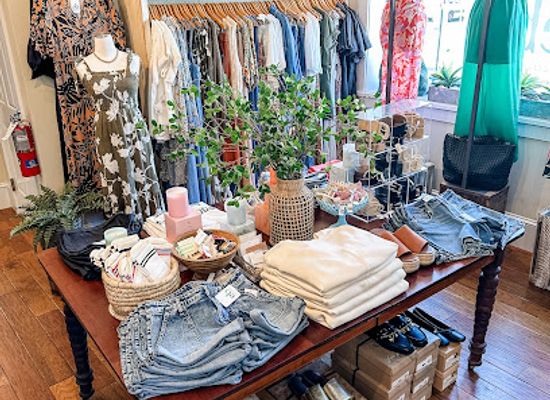 new-york/poughkeepsie/shop/elizabeth-boutique