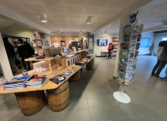 iceland/husavik/shop/husavik-whale-museum