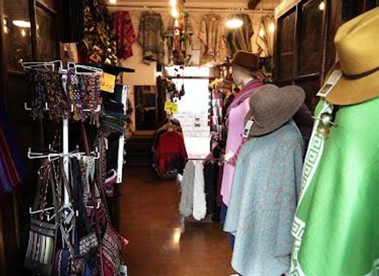 peru/cusco/shop/centro-textil-acllas-cusco