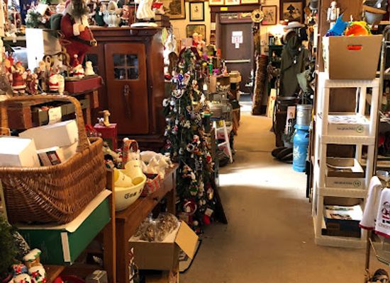 minnesota/stillwater/shop/american-gothic-antiques