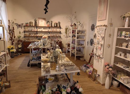 czechia/olomouc/shop/vonavy-obchudek