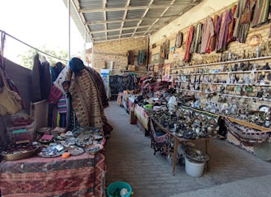 uzbekistan/bukhara-region/shop/antique-store
