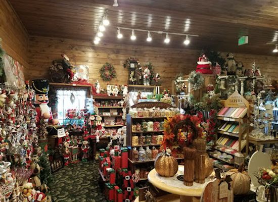 idaho/payette-lake/shop/mccall-christmas-house