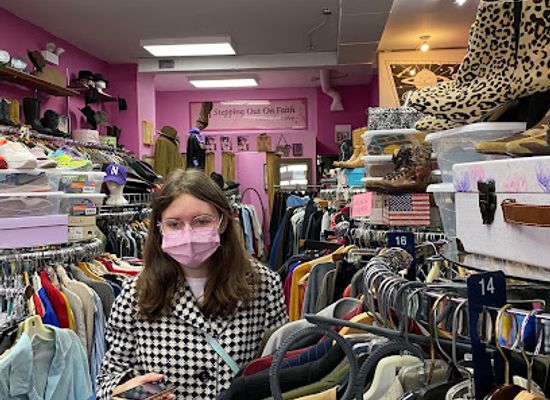 illinois/evanston/shop/stepping-out-on-faith-consignment-shop
