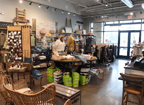 iowa/west-des-moines/shop/mainstream-boutique-waukee