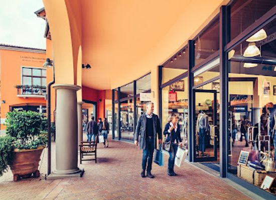 italy/maremma/shop/valdichiana-outlet-village