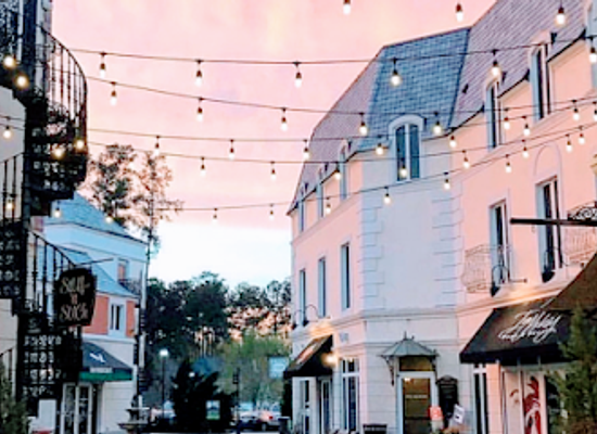 north-carolina/foothills/shop/lafayette-village