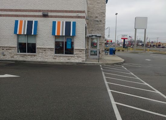 indiana/anderson/shop/applewood-shopping-center