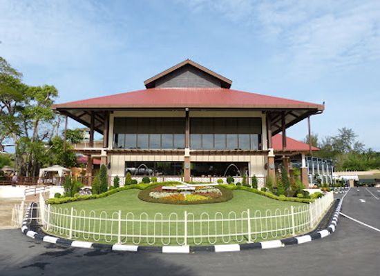 brunei/pulau-selirong-forest-reserve/shop/rimba-garden-central
