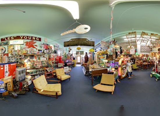 washington/tacoma/shop/broadways-best-antiques