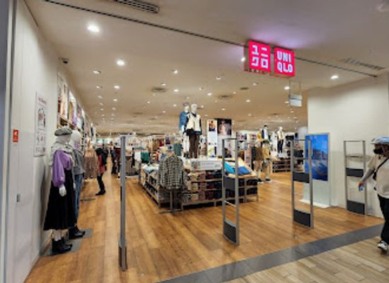 singapore/yishun/shop/uniqlo-yishun