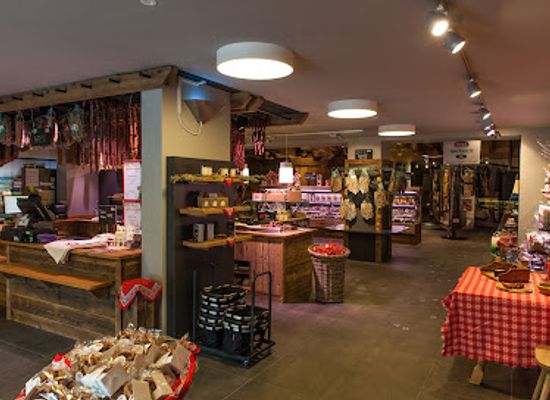 italy/val-venosta/shop/moser-speckworld