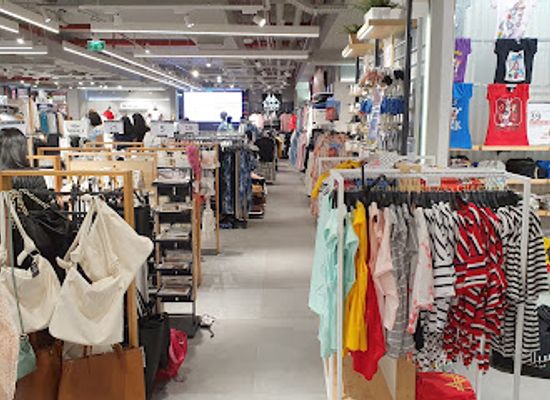 united-arab-emirates/sharjah/shop/splash
