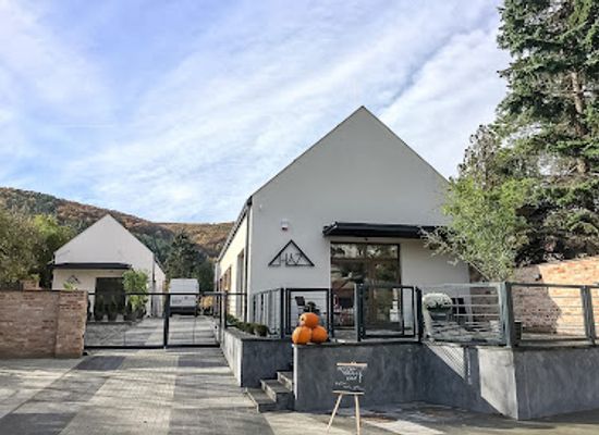 hungary/bukk/shop/a-haz